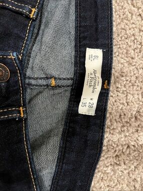 Abercrombie & Fitch Men's Dark Blue Skinny Jeans